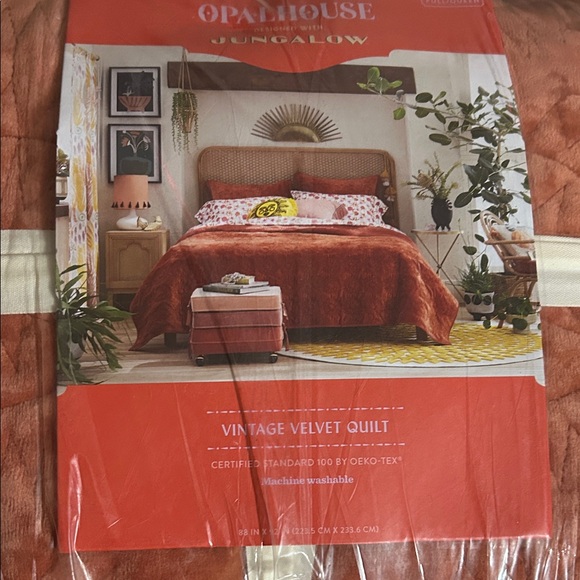 Opalhouse Jungalow F/Q Sun Stitched Vintage Coral Quilt - Picture 2 of 9